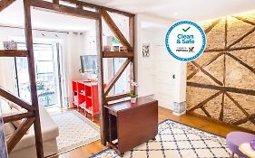 Typical Bairro Alto Apartment Lisbon