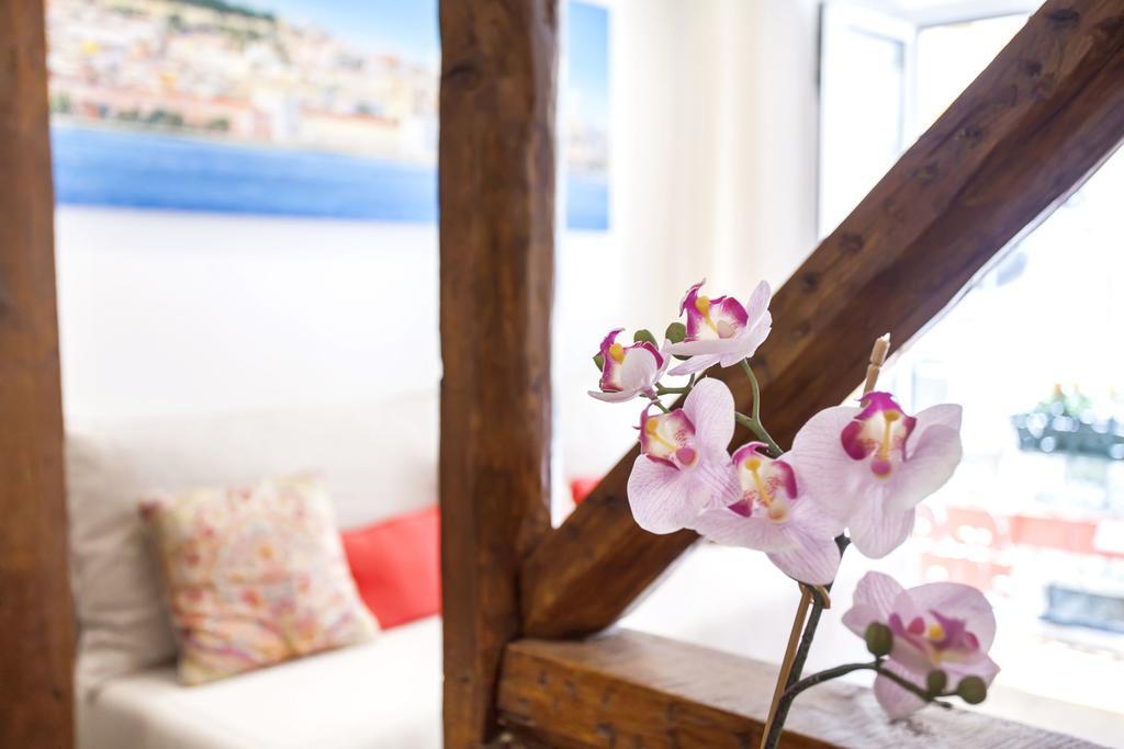 Typical Bairro Alto Apartment Lissabon Buitenkant foto