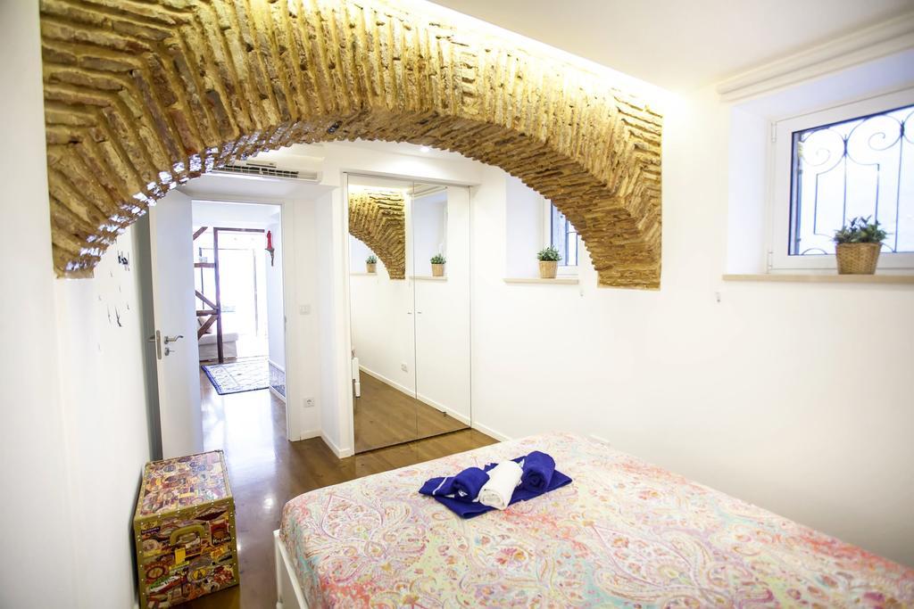Typical Bairro Alto Apartment Lissabon Buitenkant foto