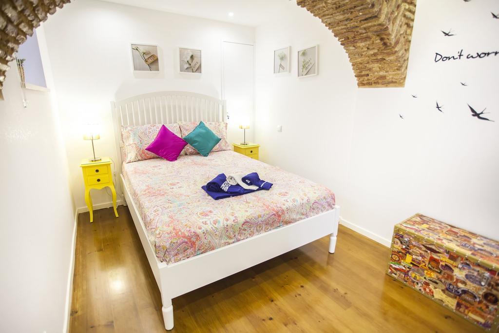 Typical Bairro Alto Apartment Lissabon Buitenkant foto
