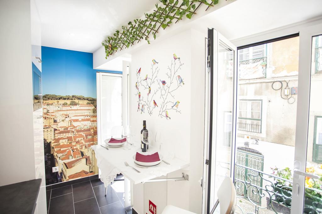 Typical Bairro Alto Apartment Lissabon Buitenkant foto